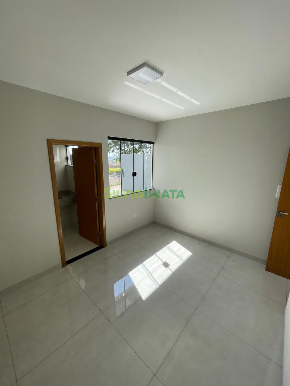 Casa à venda em Ecovalley Ecologic City, Sarandi — Portal Chave Fácil