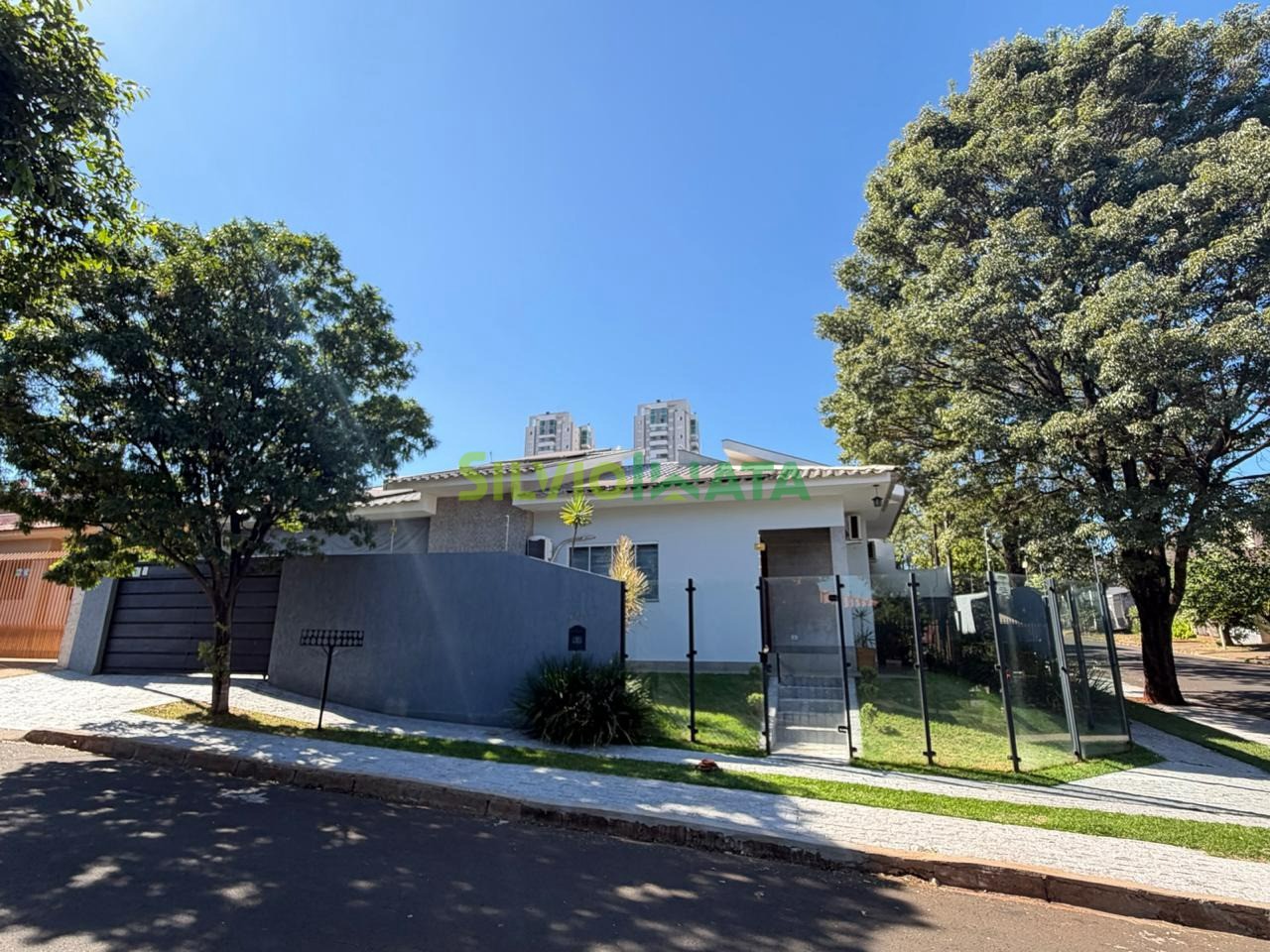 Casa à venda em Galeão, Maringá — Portal Chave Fácil