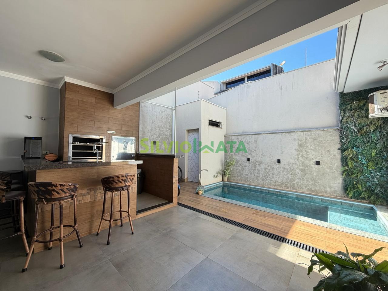 Casa à venda em Galeão, Maringá — Portal Chave Fácil