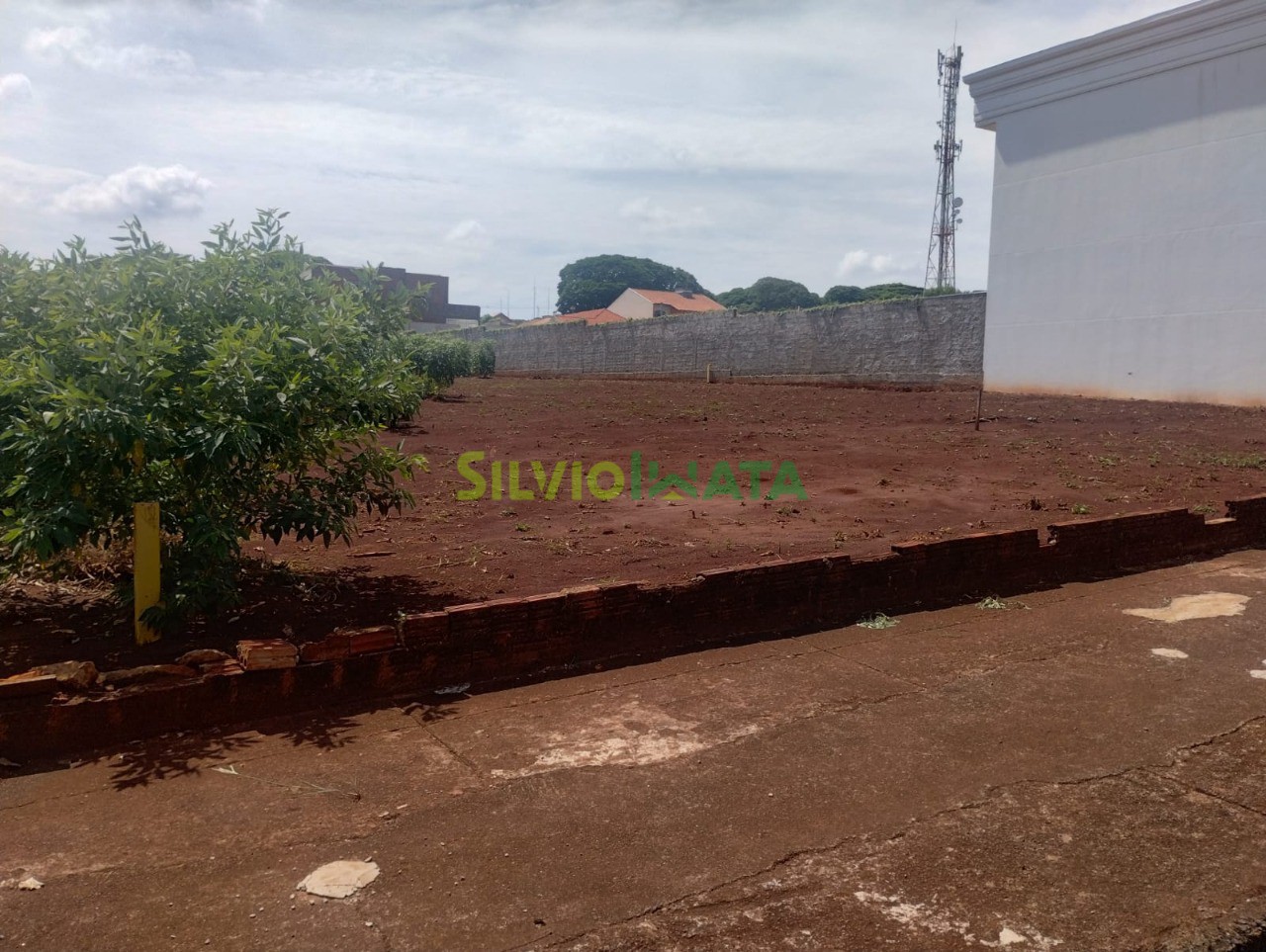 Terreno/Área à venda em Jardim Das Nações, Maringá — Portal Chave Fácil