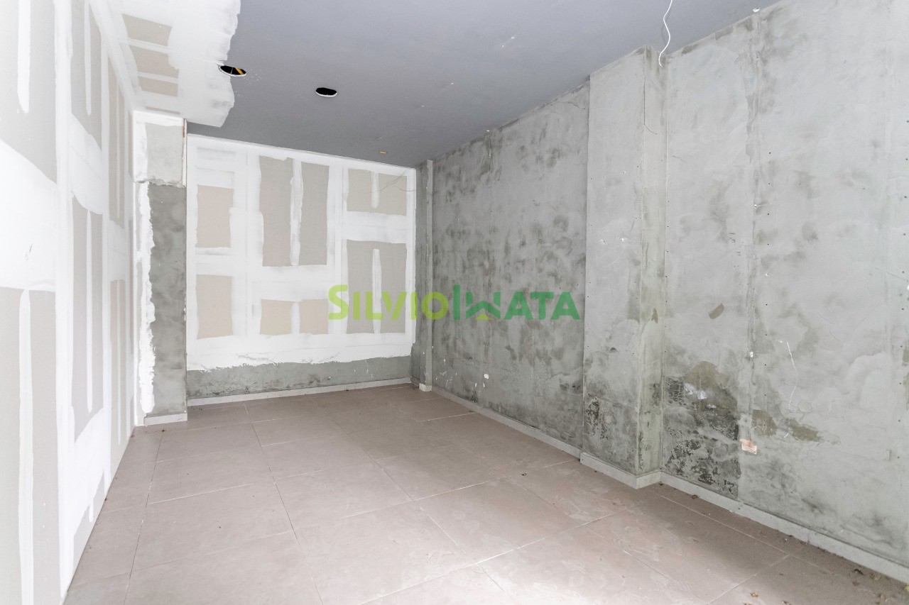 Ponto Comercial/Loja para alugar em Zona 09, Maringá — Portal Chave Fácil