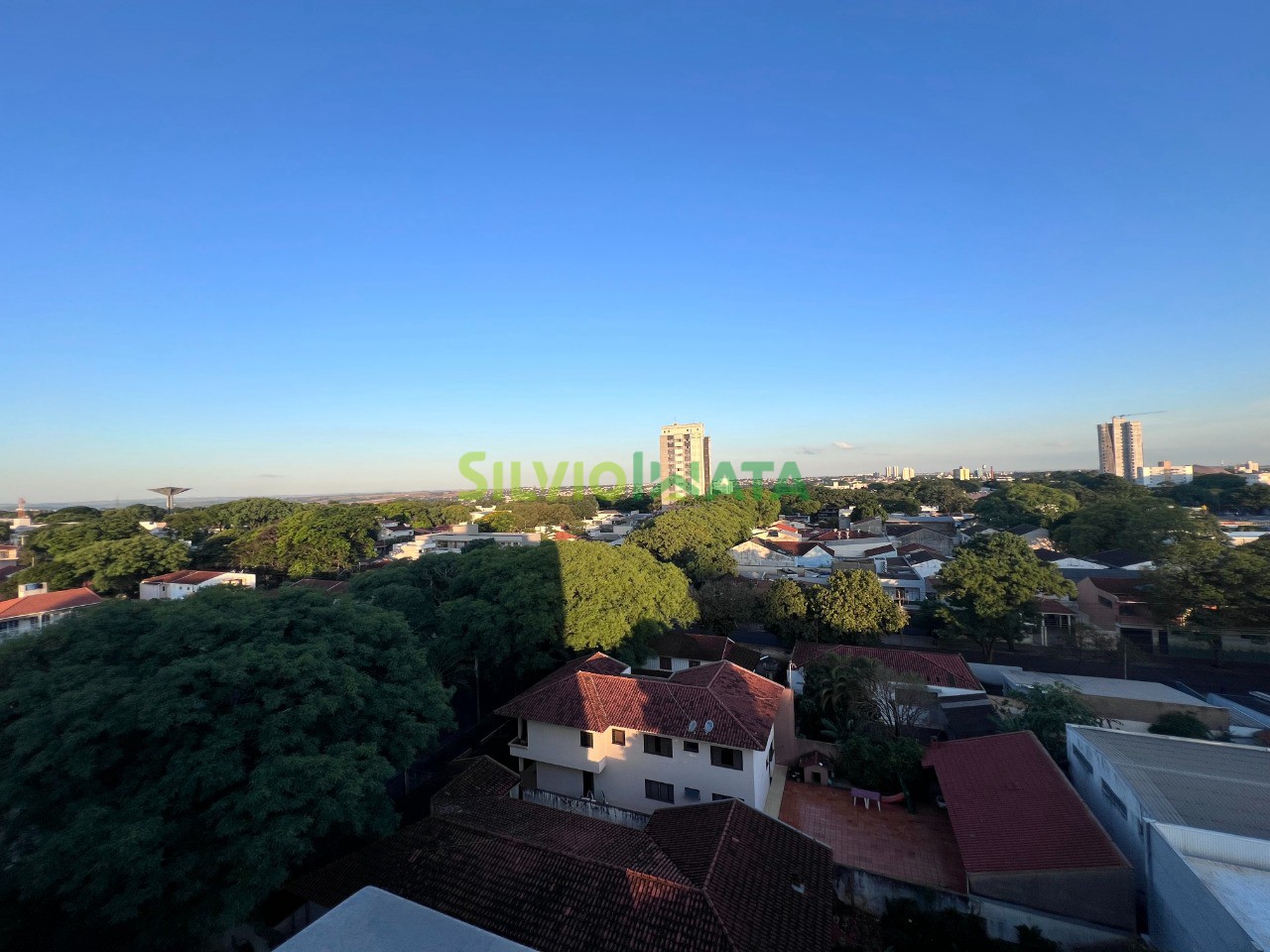 Apartamento à venda em Zona 07, Maringá — Portal Chave Fácil