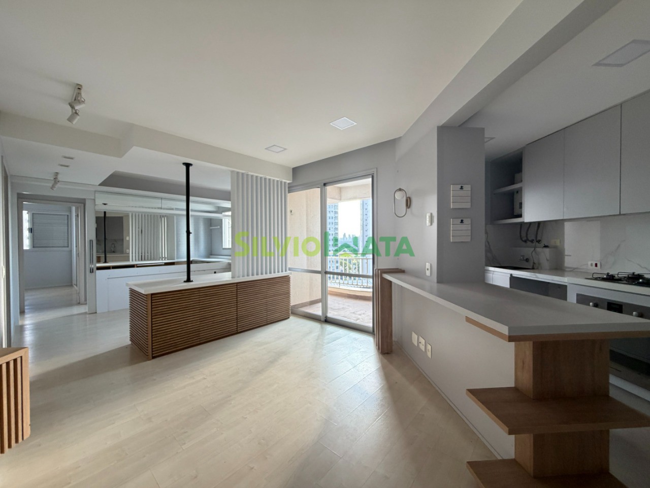 Apartamento à venda em Zona 08, Maringá — Portal Chave Fácil