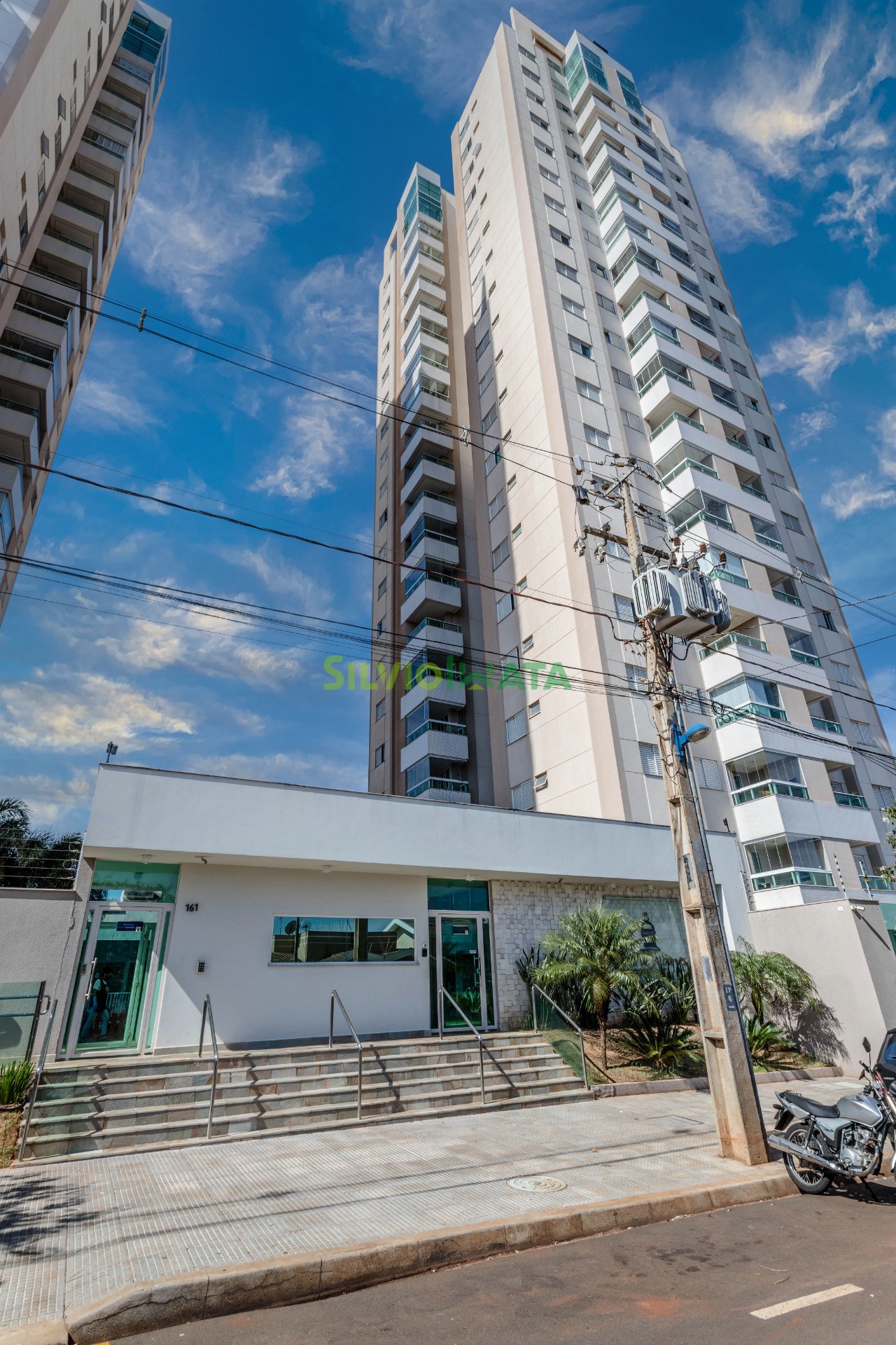 Apartamento para alugar em Galeão, Maringá — Portal Chave Fácil