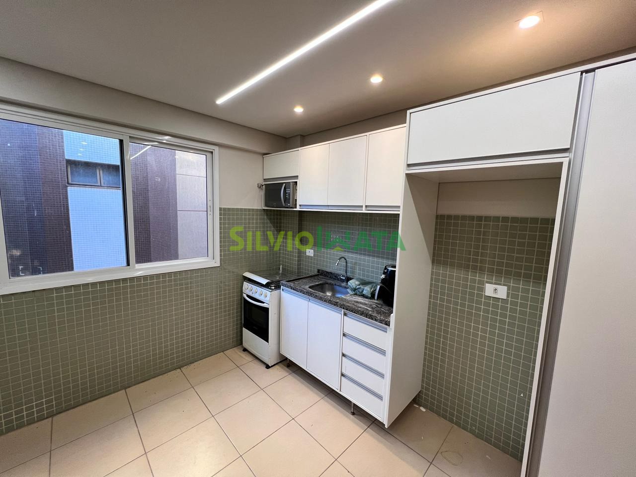 Apartamento para alugar em Zona 07, Maringá — Portal Chave Fácil