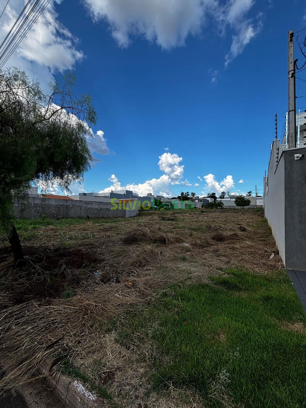 Terreno/Área à venda em Jardim Munique, Maringá — Portal Chave Fácil