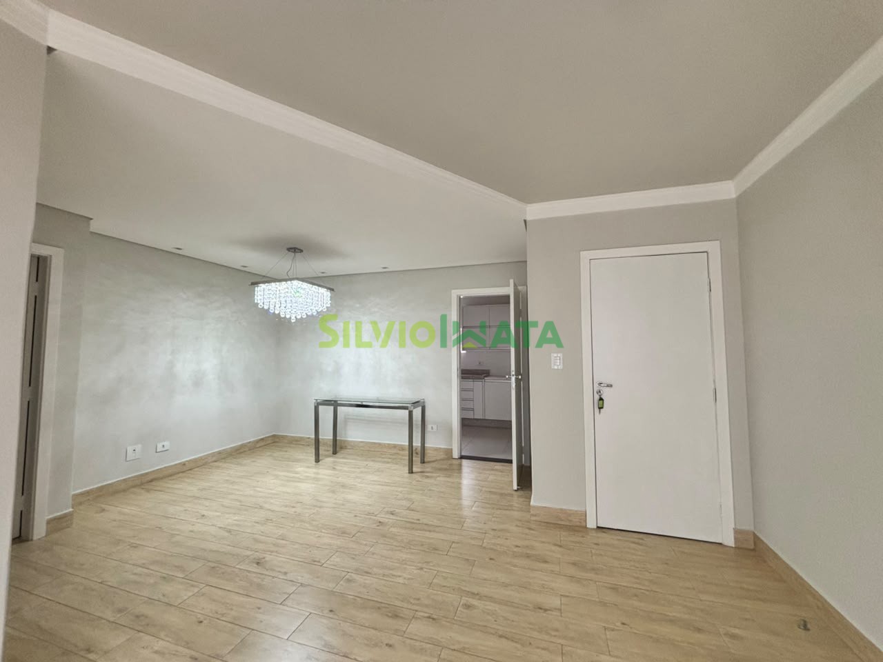 Apartamento para alugar em Zona 01 Centro, Maringá — Portal Chave Fácil