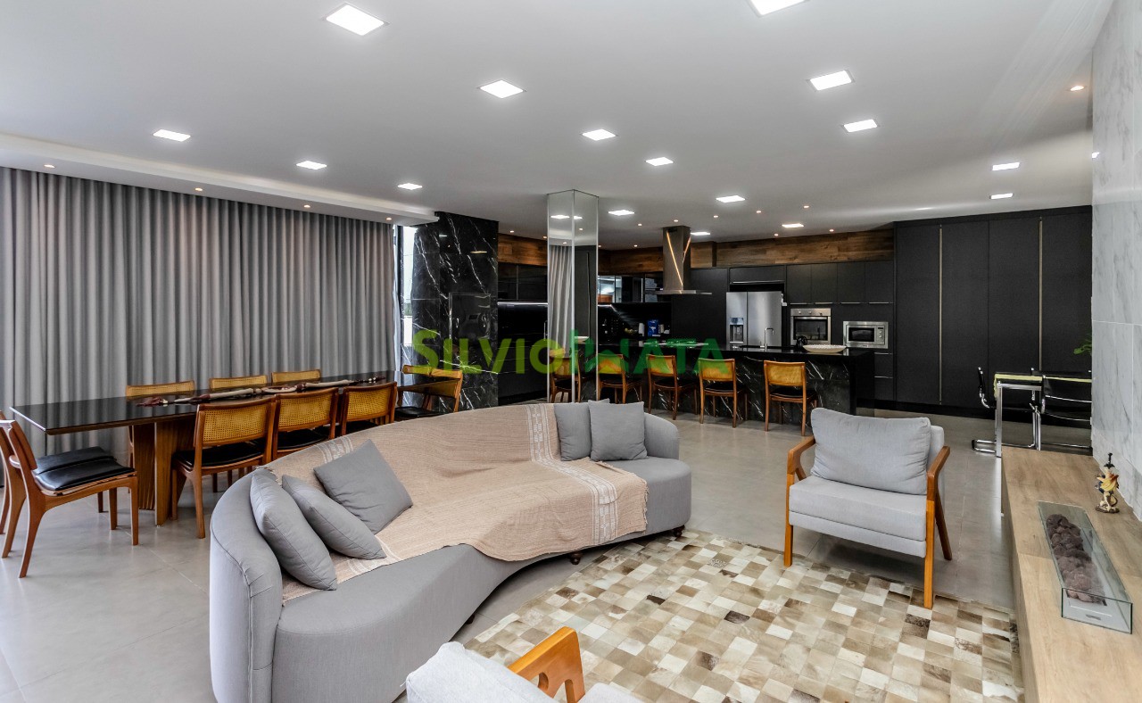 Casa à venda em Jardim Iguaçu, Maringá — Portal Chave Fácil