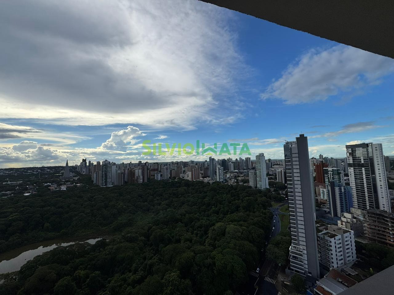 Apartamento à venda em Zona 03, Maringá — Portal Chave Fácil