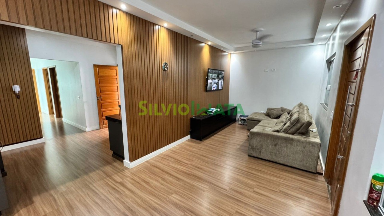Casa à venda em Jardim Tóquio, Maringá — Portal Chave Fácil