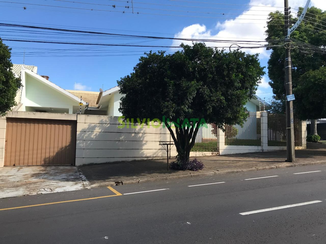 Casa à venda em Zona 05, Maringá — Portal Chave Fácil