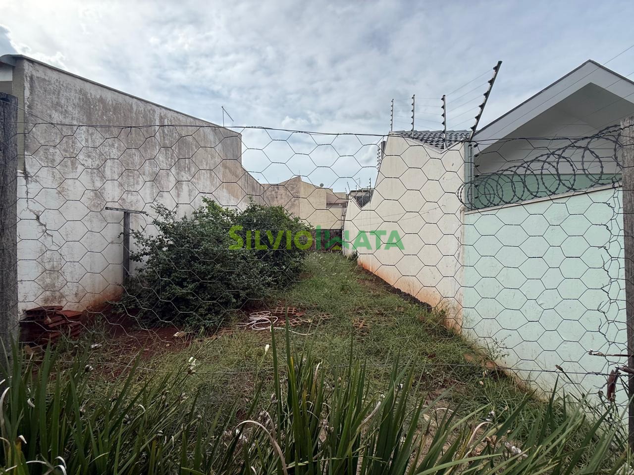 Terreno/Área à venda em Jardim Itália Ii, Maringá — Portal Chave Fácil