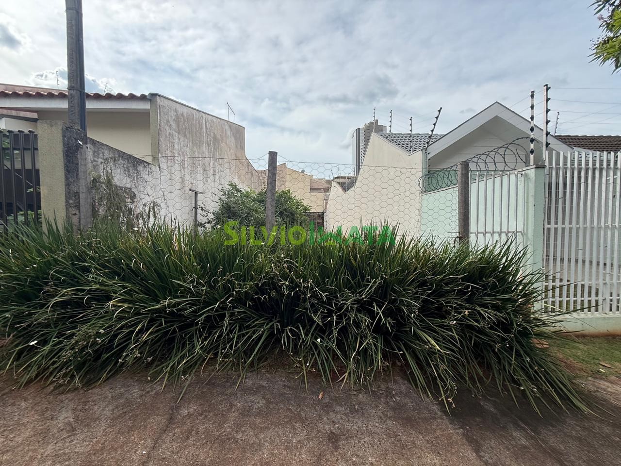 Terreno/Área à venda em Jardim Itália Ii, Maringá — Portal Chave Fácil