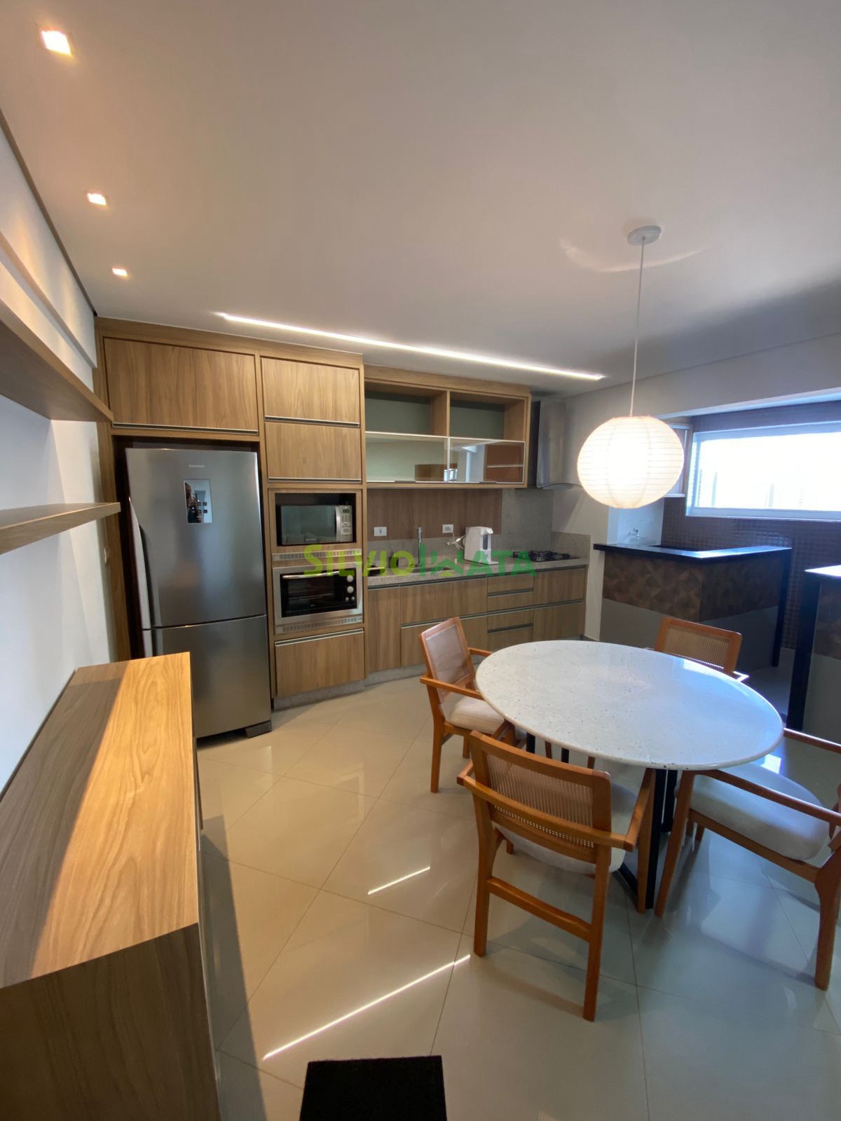 Apartamento para alugar em Zona 07, Maringá — Portal Chave Fácil