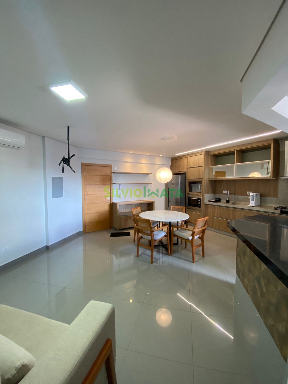 Apartamento para alugar em Zona 07, Maringá — Portal Chave Fácil