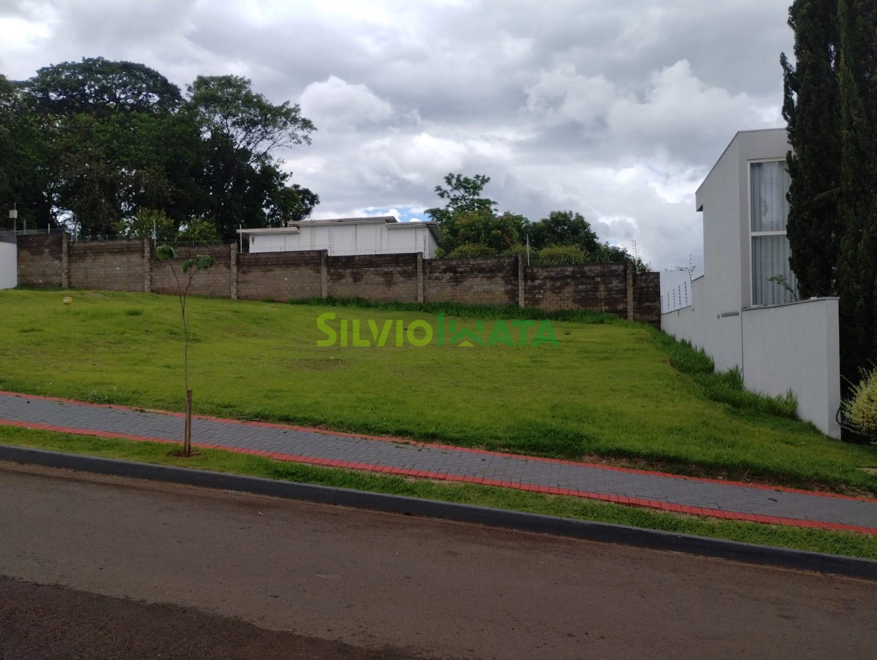 Terreno/Área à venda em Jardim Parque Do Horto, Maringá — Portal Chave Fácil