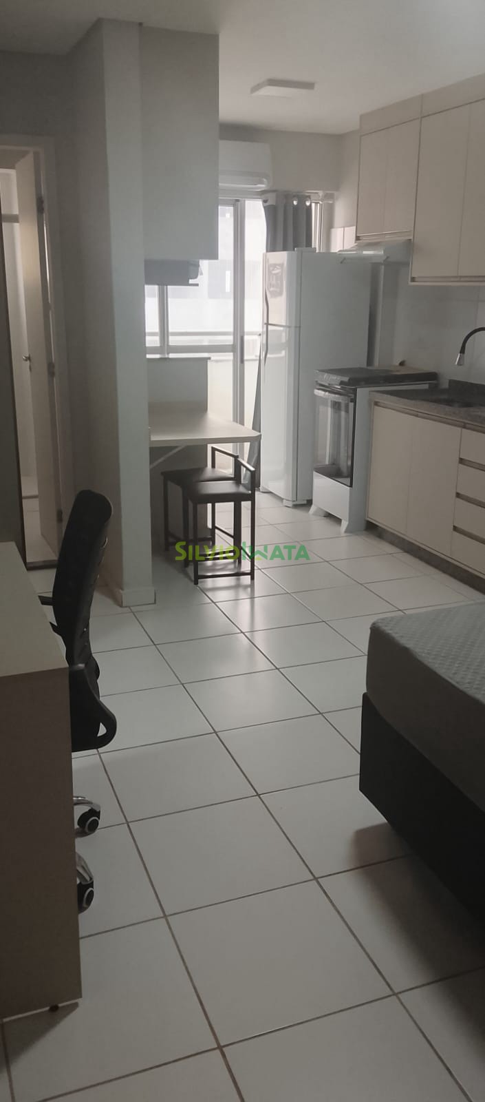 Kitnet para alugar em Zona 08, Maringá — Portal Chave Fácil