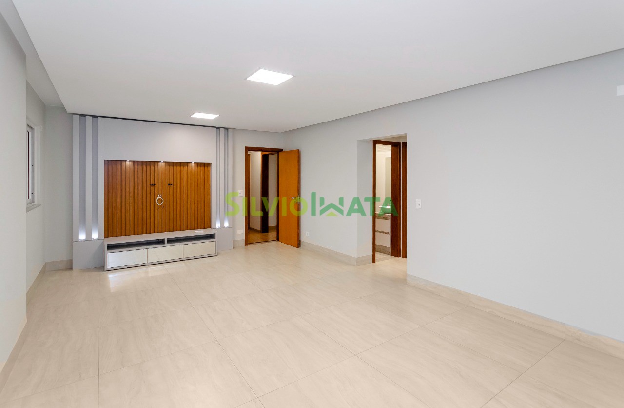 Apartamento para alugar em Zona 07, Maringá — Portal Chave Fácil
