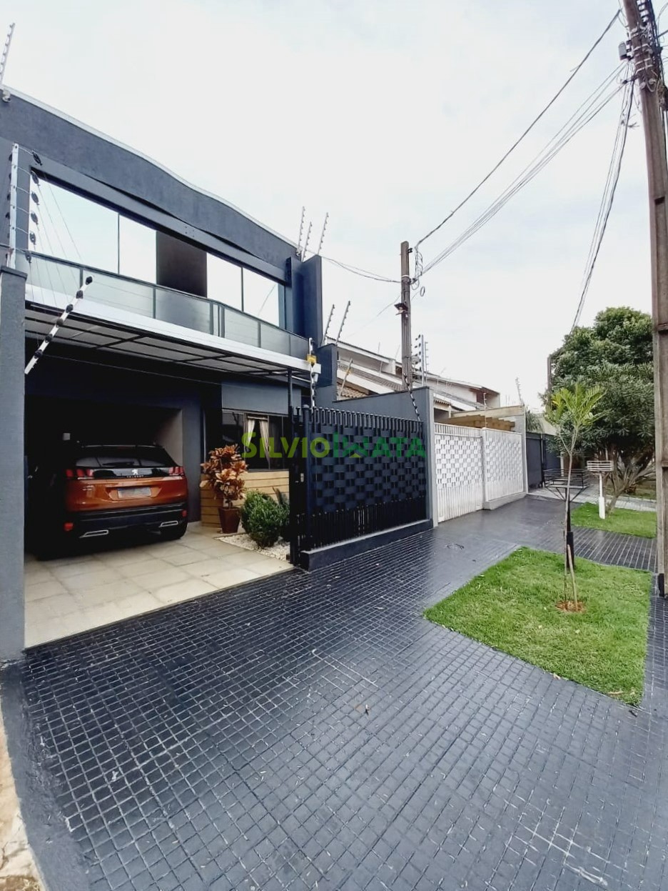 Sobrado à venda em Jardim Tóquio, Maringá — Portal Chave Fácil