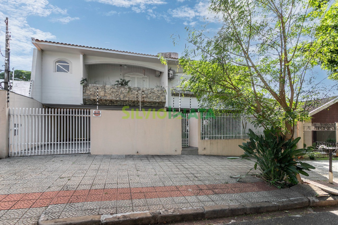 Casa para alugar em Zona 05, Maringá — Portal Chave Fácil