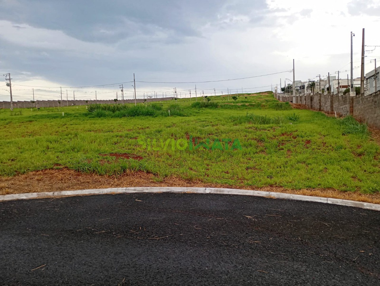 Terreno/Área à venda em Chácaras Aeroporto, Maringá — Portal Chave Fácil