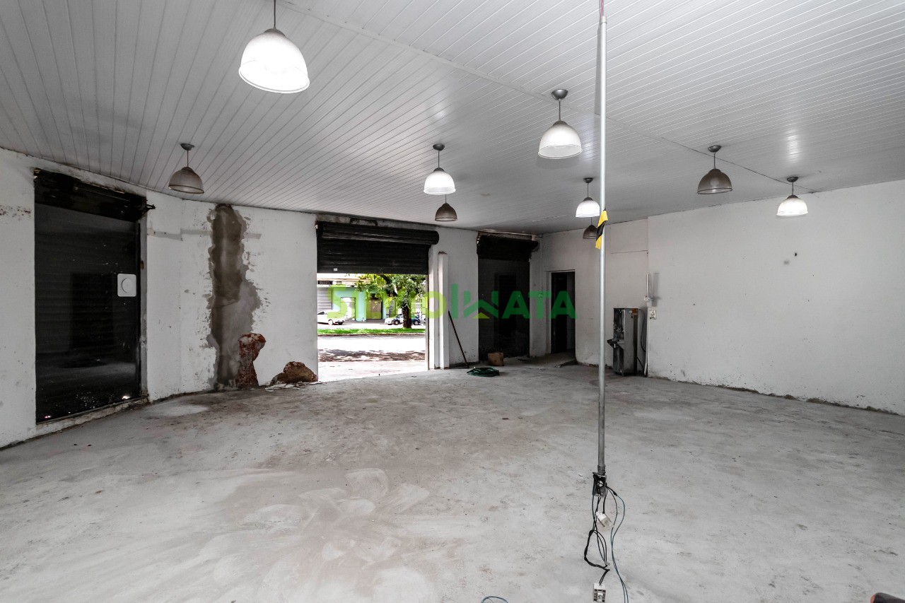 Barracão/Galpão à venda em Zona 07, Maringá — Portal Chave Fácil