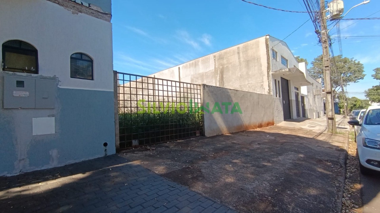 Terreno/Área à venda em Conjunto Residencial Branca Vieira, Maringá — Portal Chave Fácil