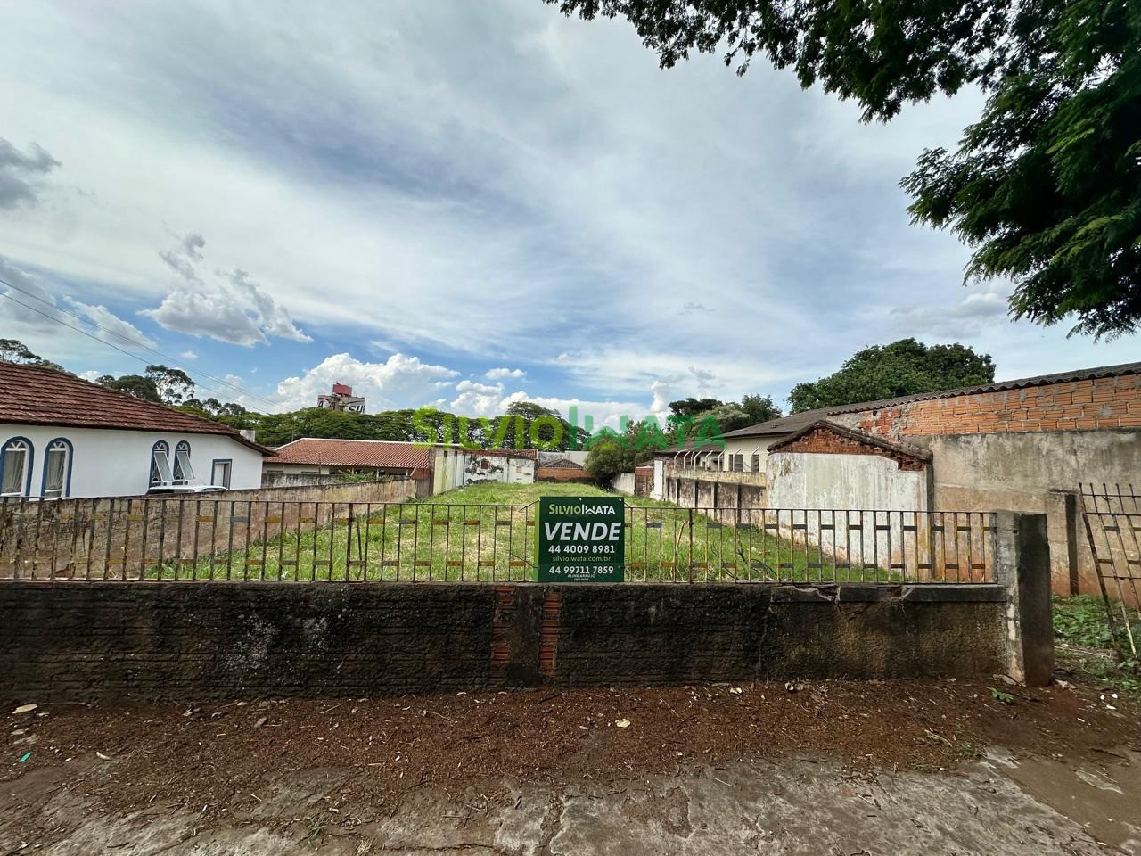 Terreno/Área à venda em Zona 06, Maringá — Portal Chave Fácil