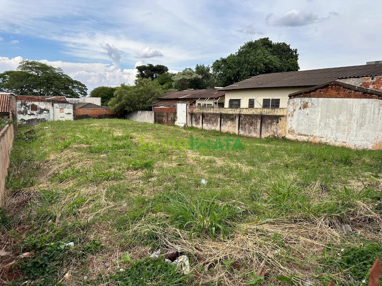 Terreno/Área à venda em Zona 06, Maringá — Portal Chave Fácil