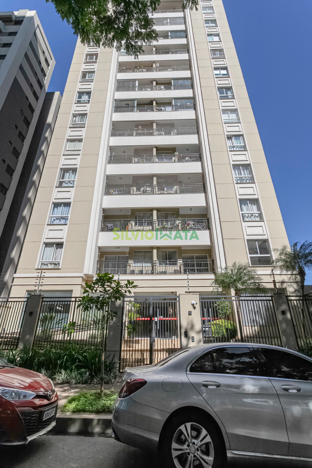 Apartamento à venda em Zona 03, Maringá — Portal Chave Fácil