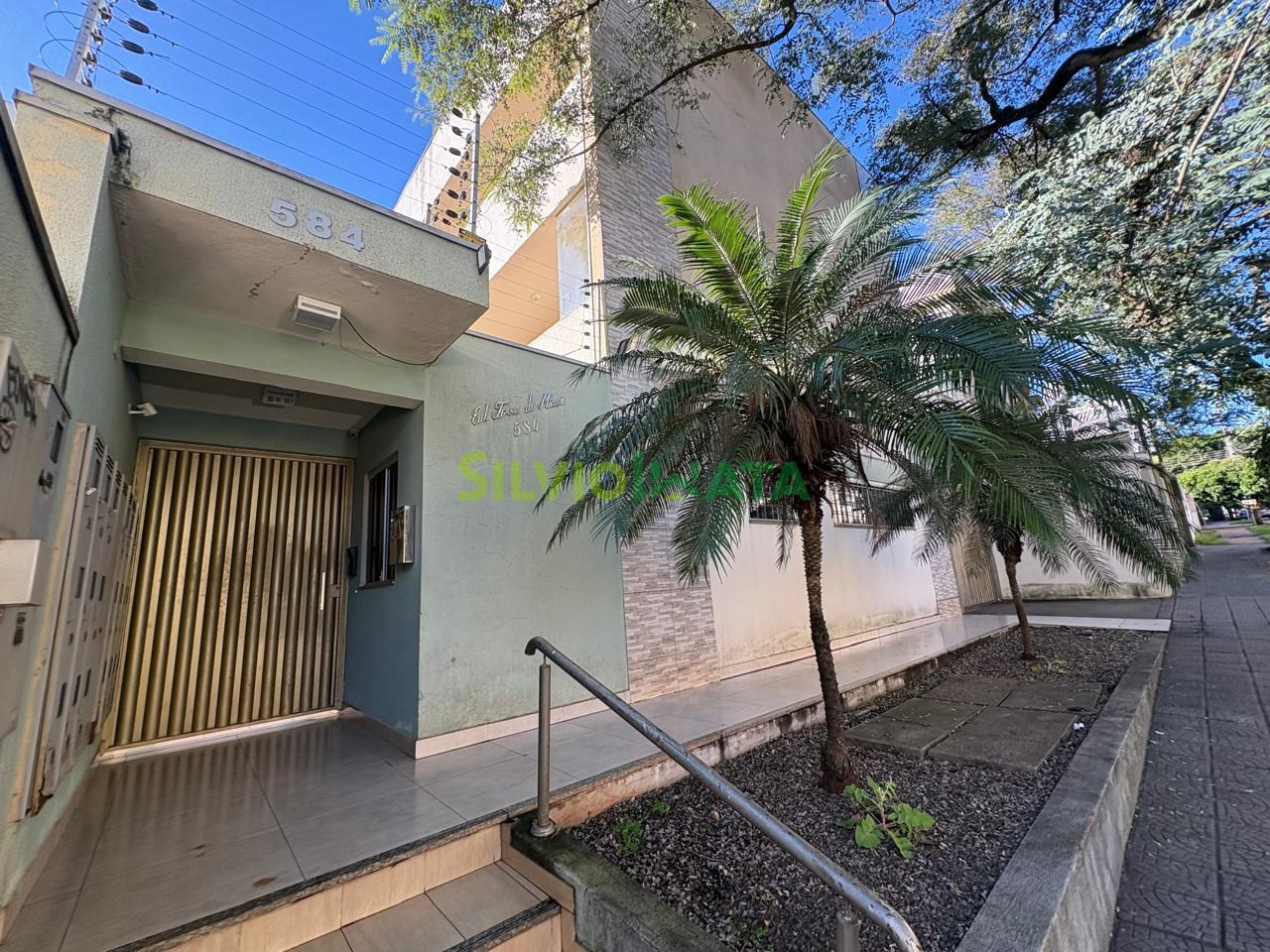 Apartamento à venda em Zona 07, Maringá — Portal Chave Fácil