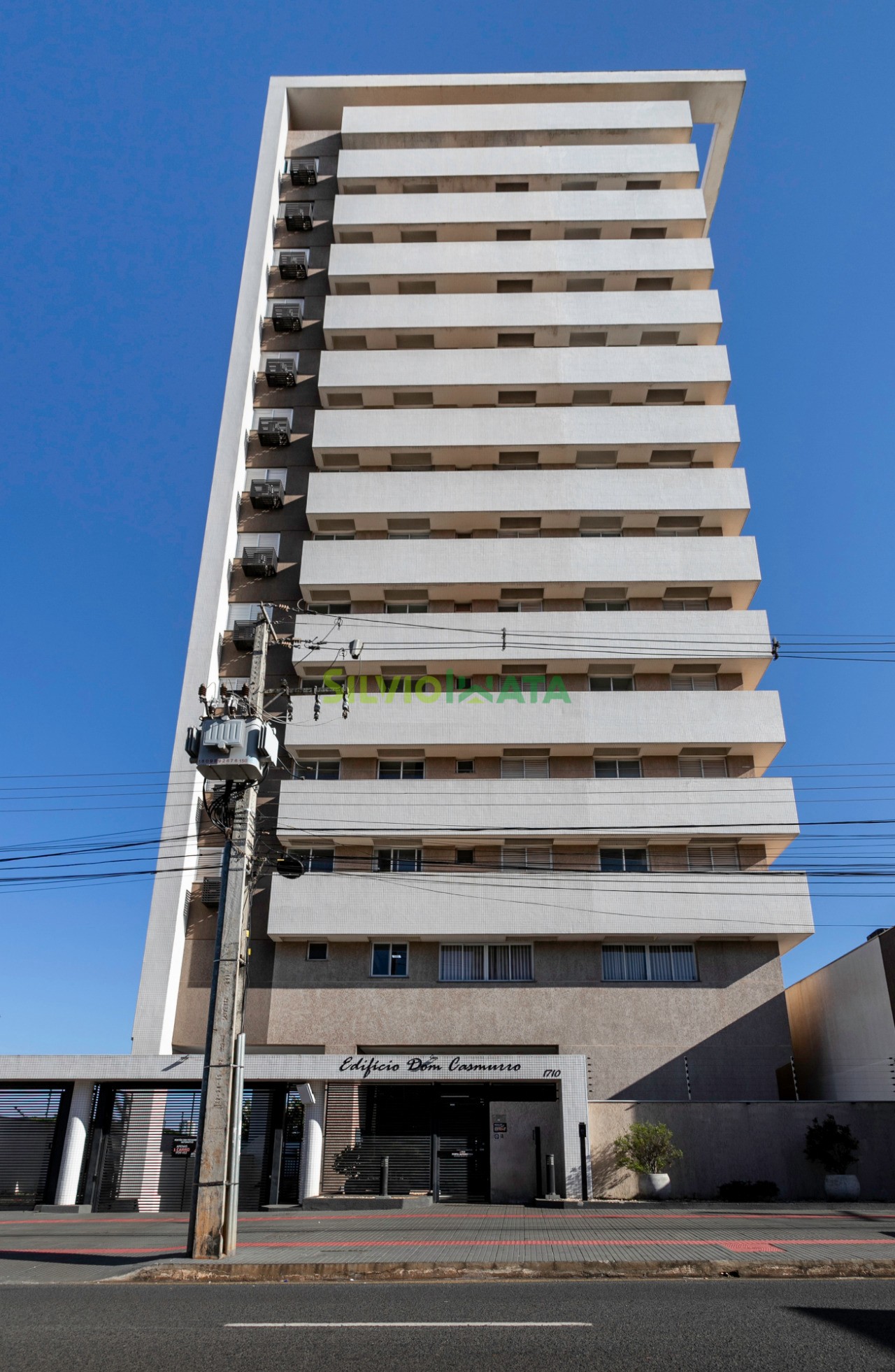 Apartamento para alugar em Zona 08, Maringá — Portal Chave Fácil