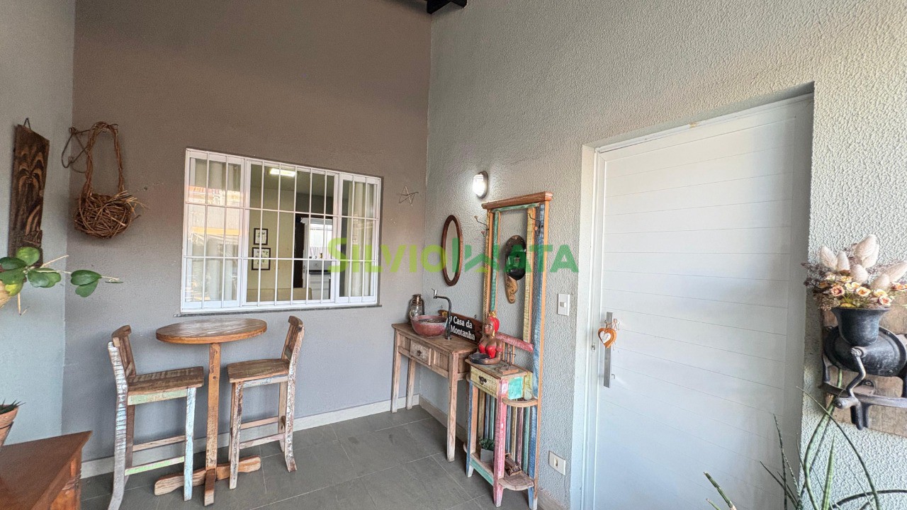 Casa à venda em Vila Marumby, Maringá — Portal Chave Fácil