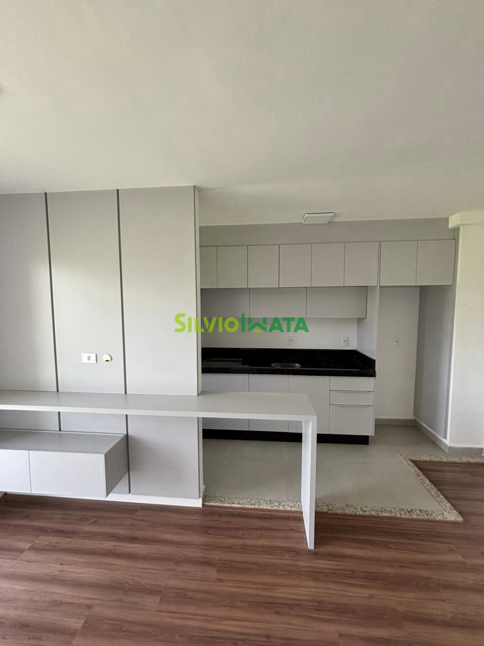 Apartamento à venda em Jardim Aclimação, Maringá — Portal Chave Fácil