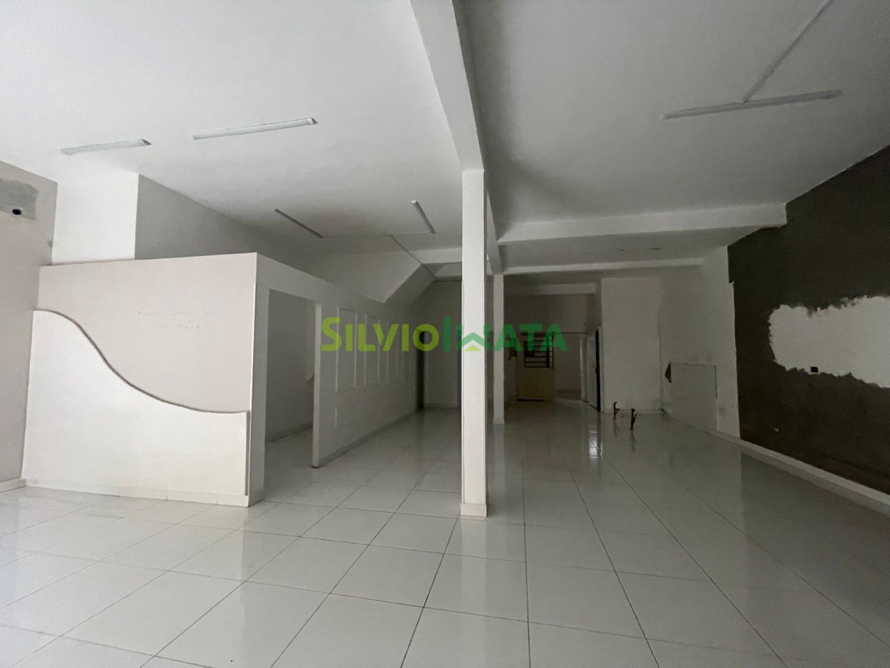 Sala/Conjunto Comercial para alugar em Jardim America, Maringá — Portal Chave Fácil