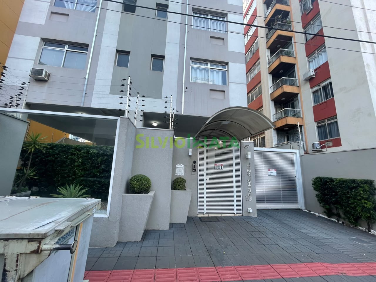 Apartamento para alugar em Zona 07, Maringá — Portal Chave Fácil