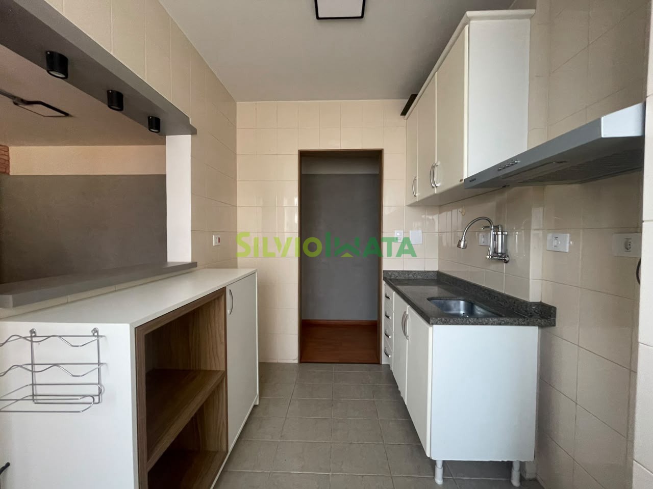 Apartamento para alugar em Zona 07, Maringá — Portal Chave Fácil