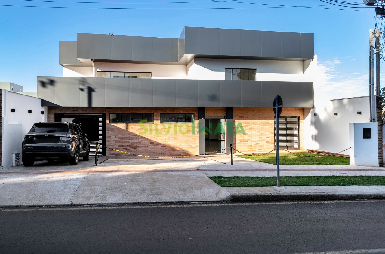 Loja para alugar em Zona 05, Maringá — Portal Chave Fácil