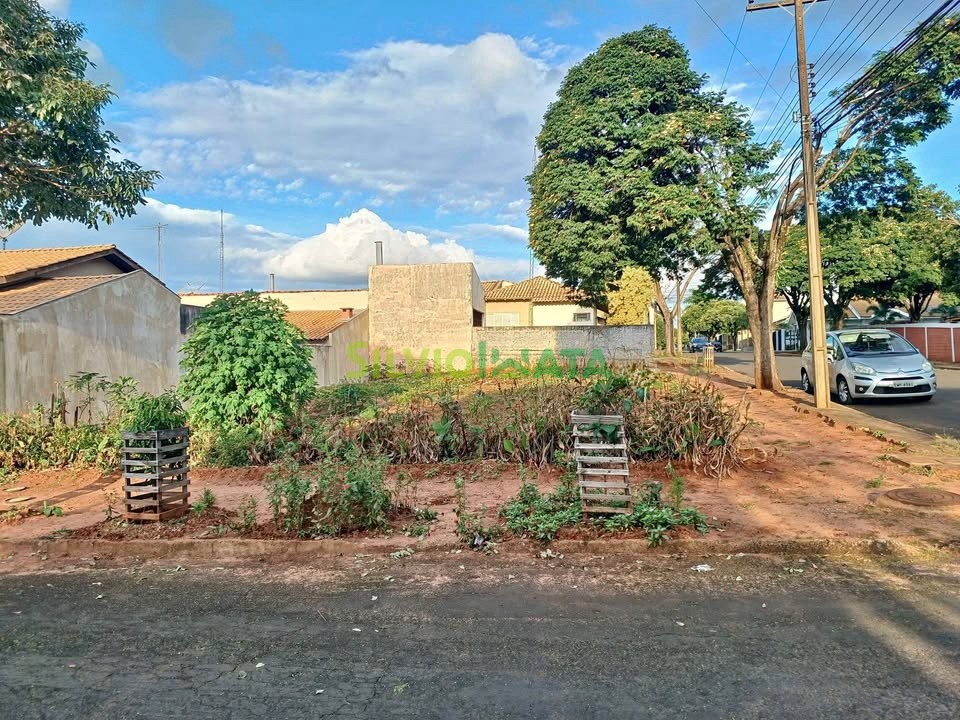 Terreno/Área à venda em Jardim Sinuelo, Astorga — Portal Chave Fácil