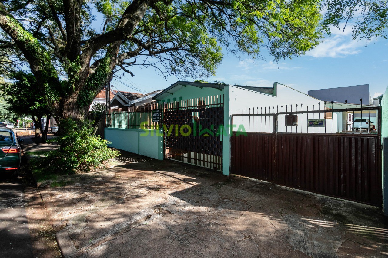 Casa à venda em Zona 07, Maringá — Portal Chave Fácil