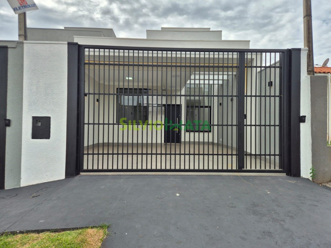 Casa à venda em Parque Das Laranjeiras, Maringá — Portal Chave Fácil