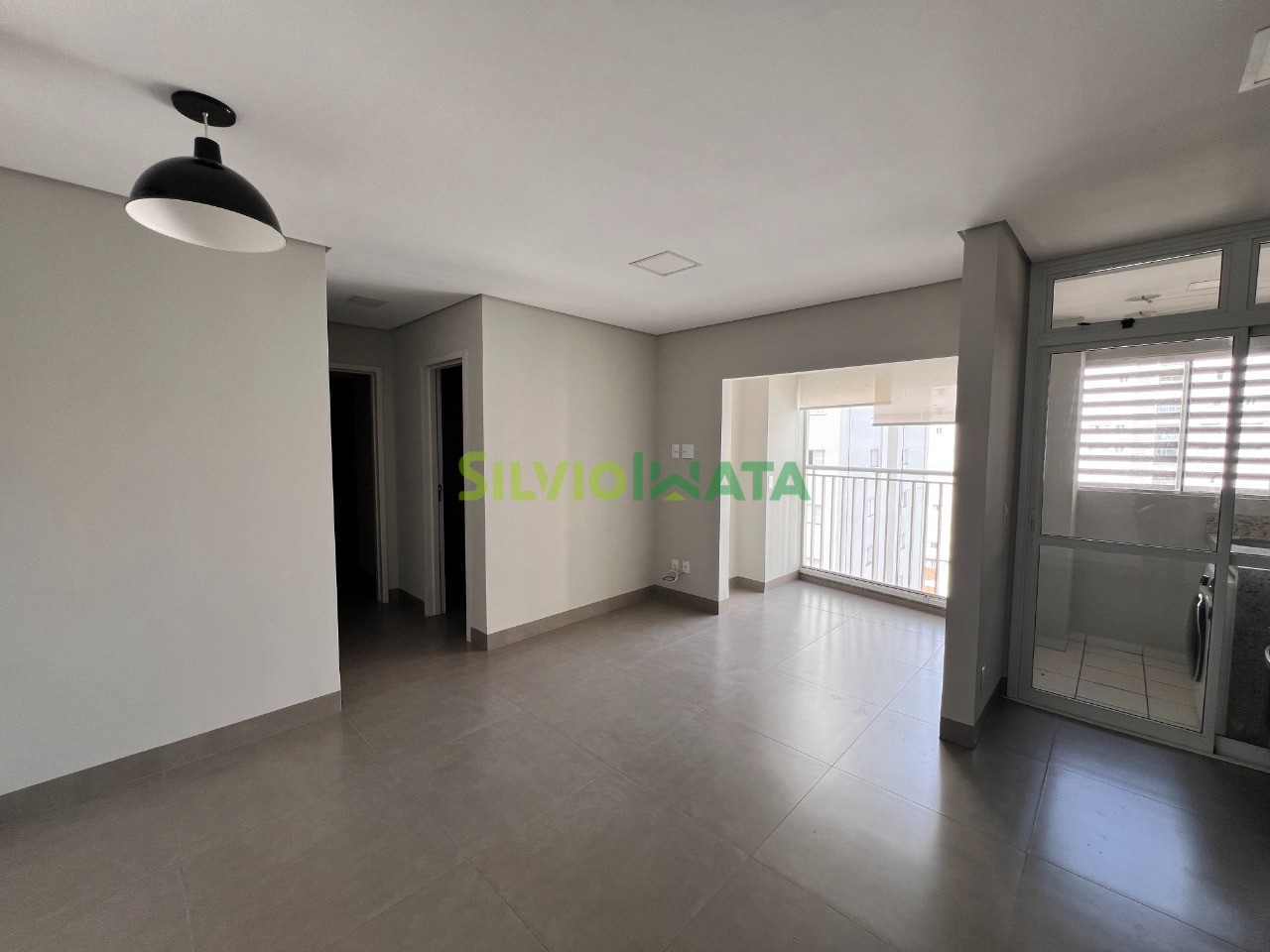 Apartamento para alugar em Zona 02, Maringá — Portal Chave Fácil