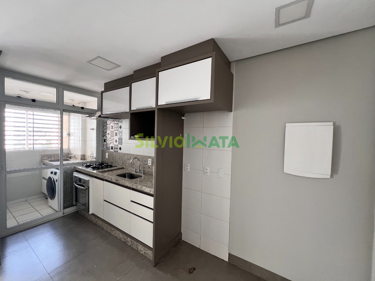 Apartamento para alugar em Zona 02, Maringá — Portal Chave Fácil