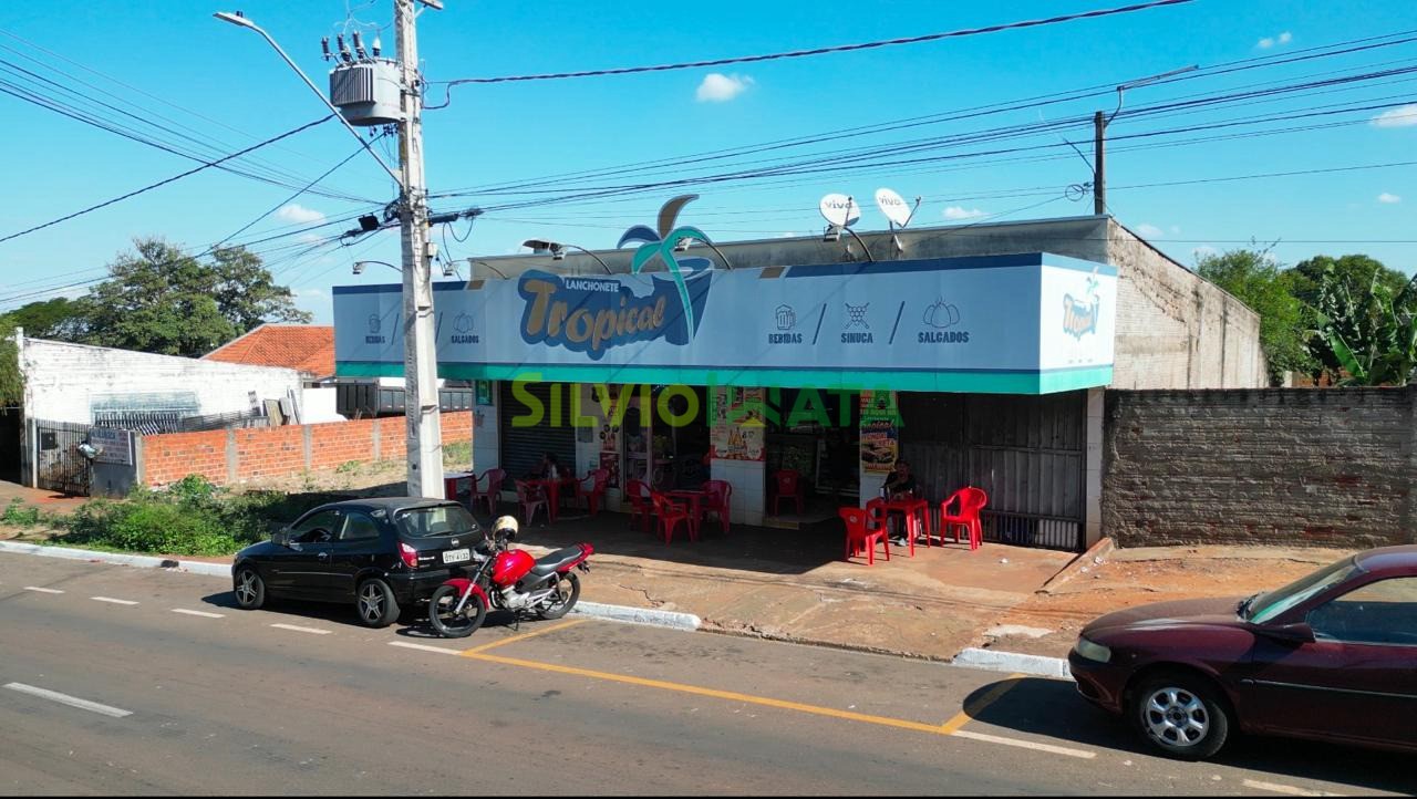 Terreno/Área à venda em Conjunto Habitacional Requião, Maringá — Portal Chave Fácil