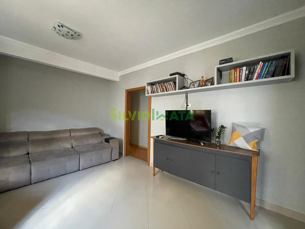 Casa para alugar em Conjunto Habitacional Inocente Vila Nova Júnior, Maringá — Portal Chave Fácil