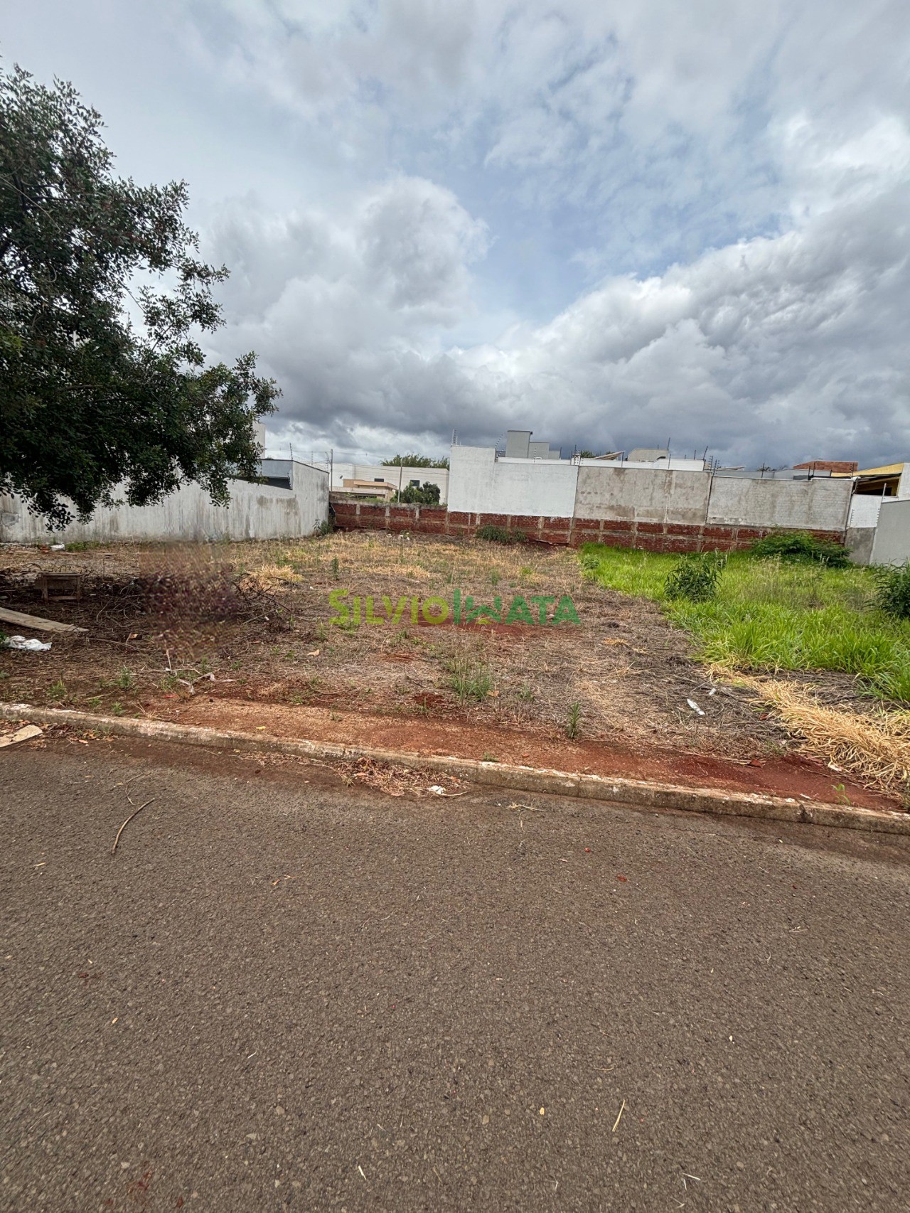 Terreno/Área à venda em Jardim Munique, Maringá — Portal Chave Fácil