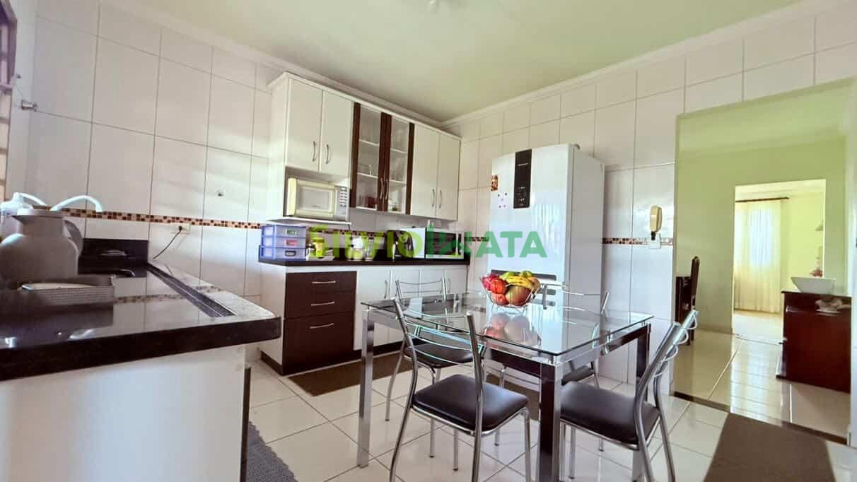 Casa à venda em Jardim Paris, Maringá — Portal Chave Fácil