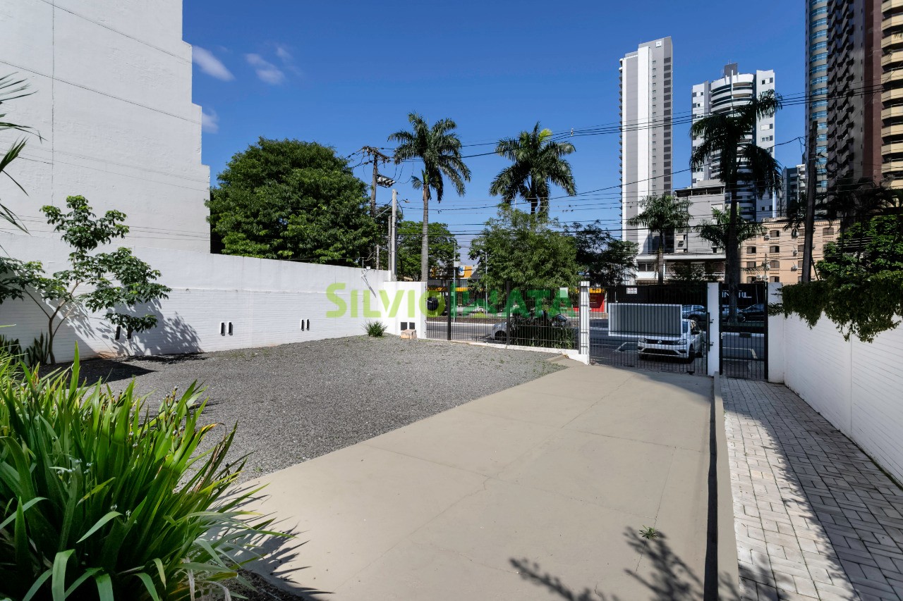 Ponto Comercial/Loja para alugar em Zona 01 Centro, Maringá — Portal Chave Fácil