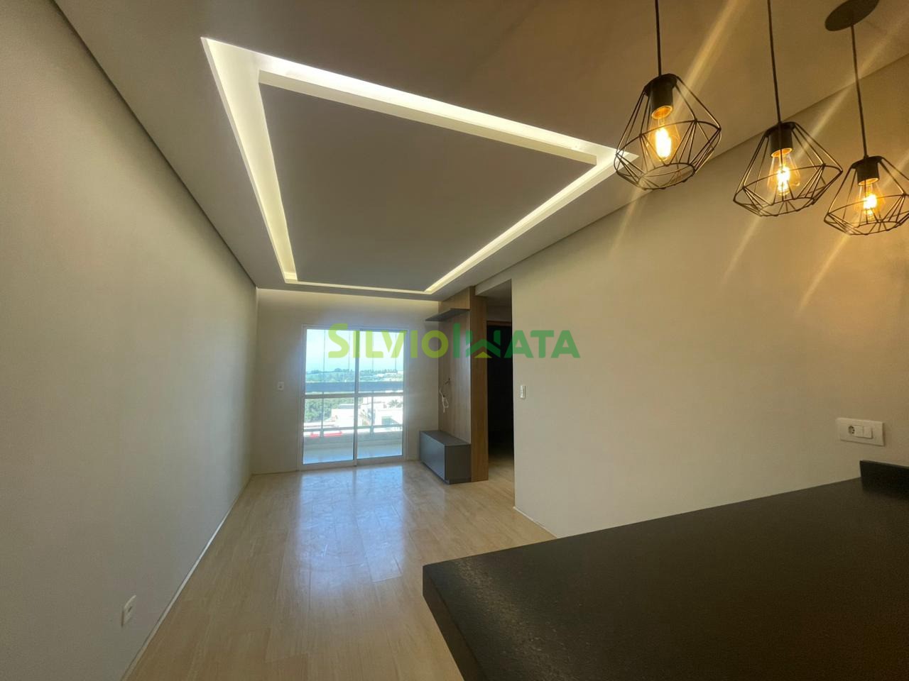 Apartamento para alugar em Vila Marumby, Maringá — Portal Chave Fácil