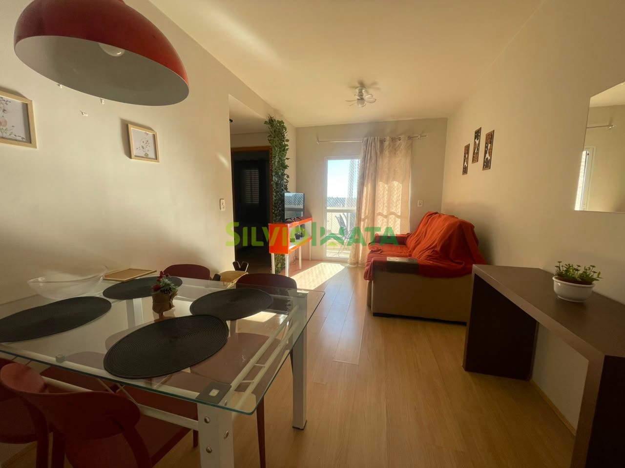 Apartamento para alugar em Vila Marumby, Maringá — Portal Chave Fácil